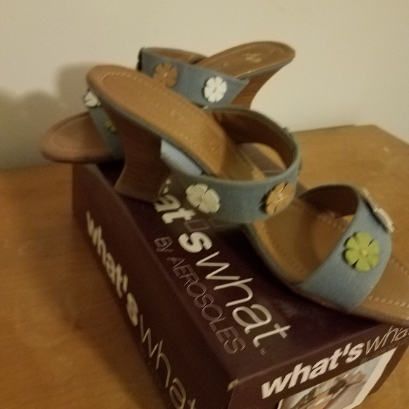 Slide type med heel size 8M sandal - Picture 5 of 8